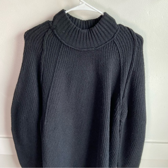 NWOT Free People Black Sunbeam Oversize Turtleneck Sweater - Picture 9 of 10